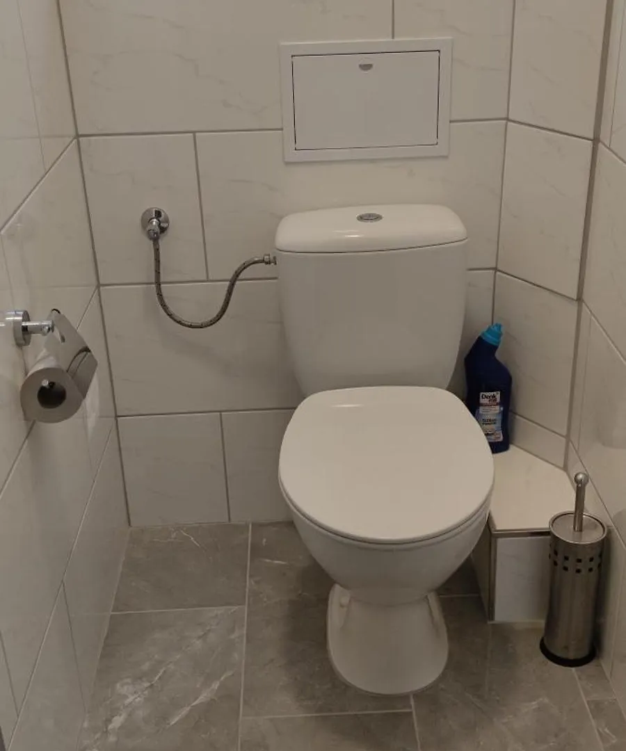Apartment Geraeumige 4 Zimmer Wohnung Mit Balkon Altendorf
